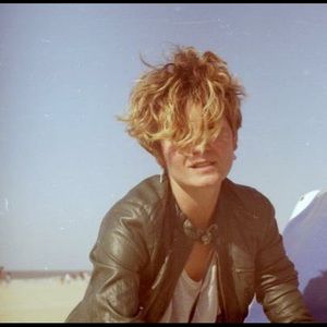 Meet your Posher, Maya